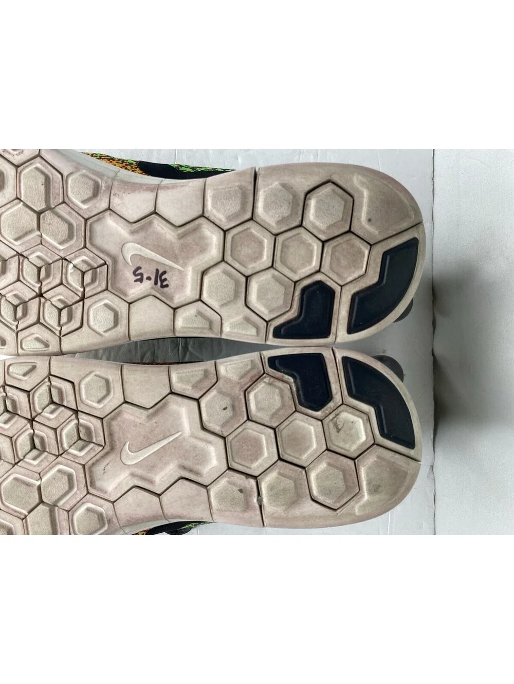 Nike product pair